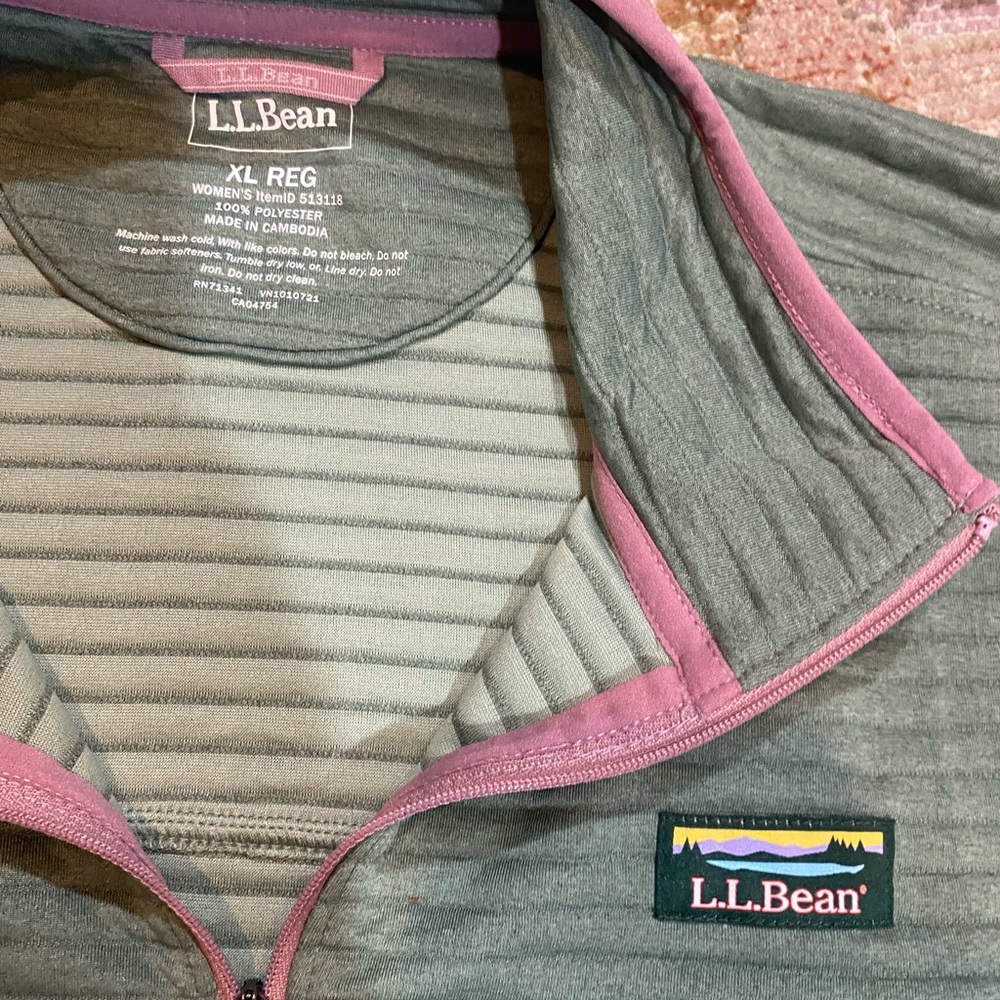 L.L. Bean Green Striped Fleece Vest with Pink Trim - Picture 3 of 4